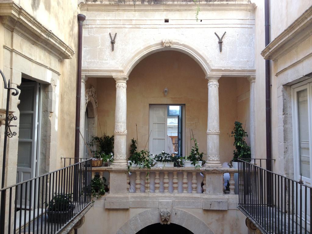 Ortigia Family House Apartment Syracuse Luaran gambar